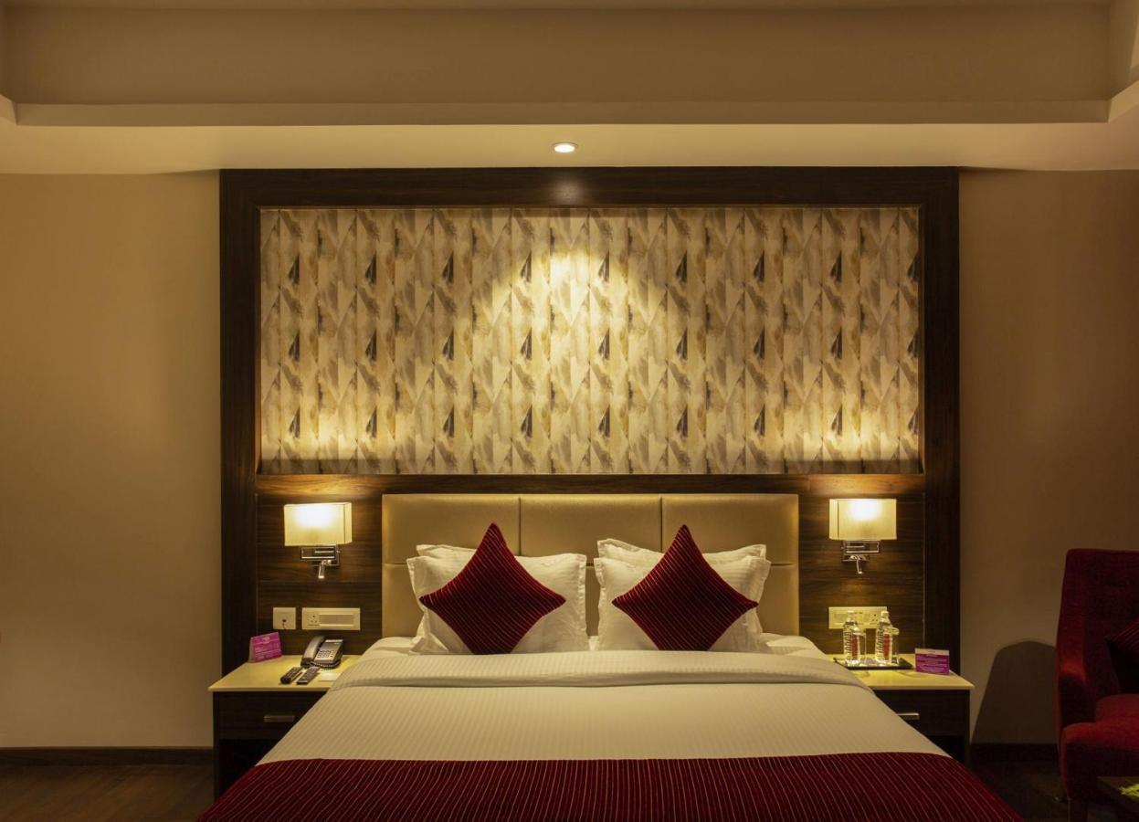 Sarovar Portico, Somnath Exterior photo
