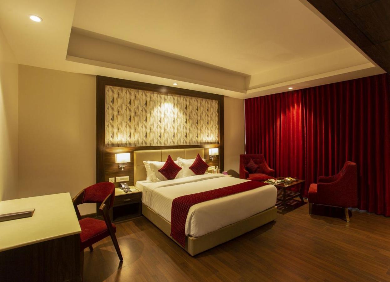 Sarovar Portico, Somnath Exterior photo