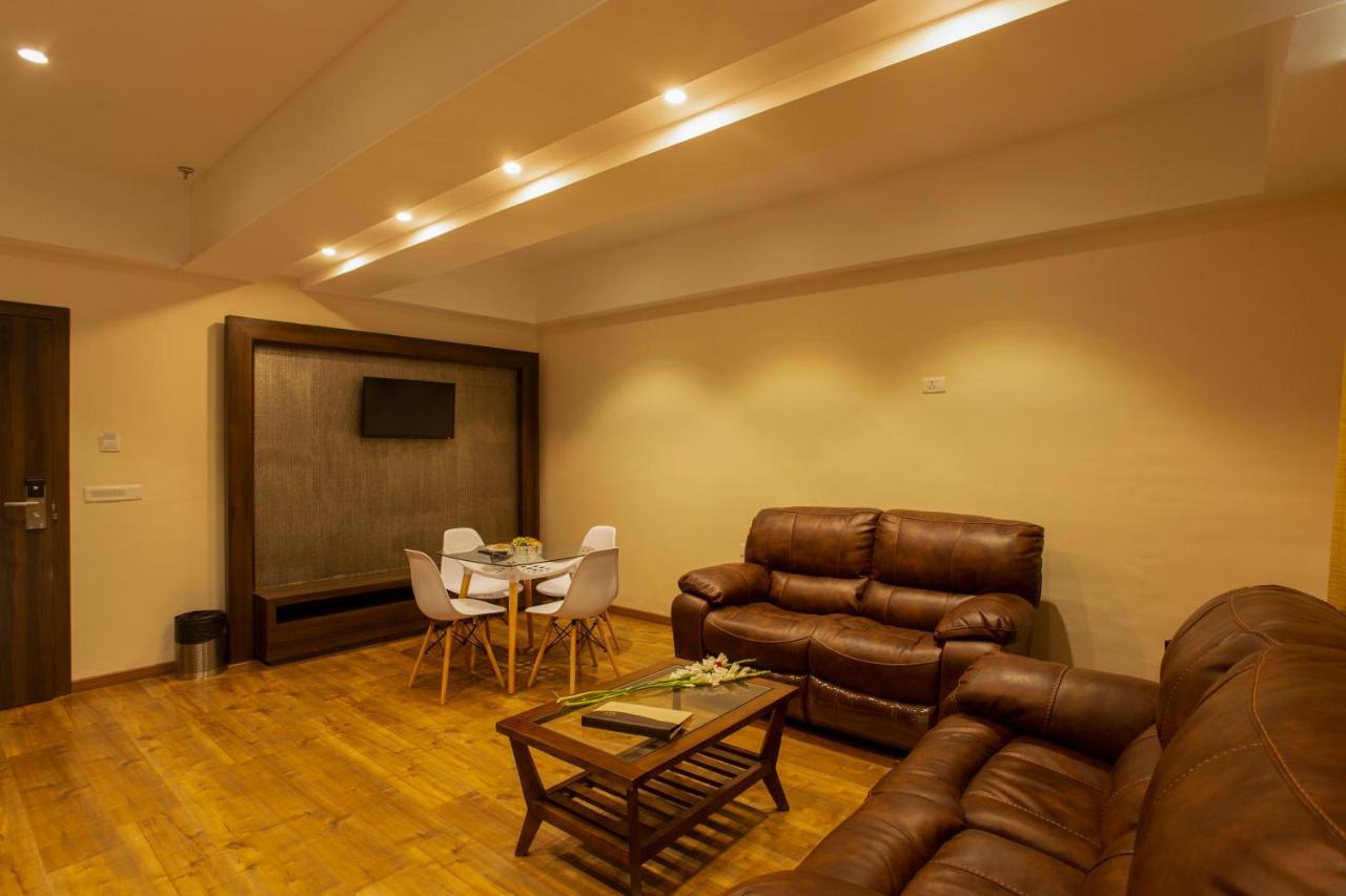 Sarovar Portico, Somnath Exterior photo