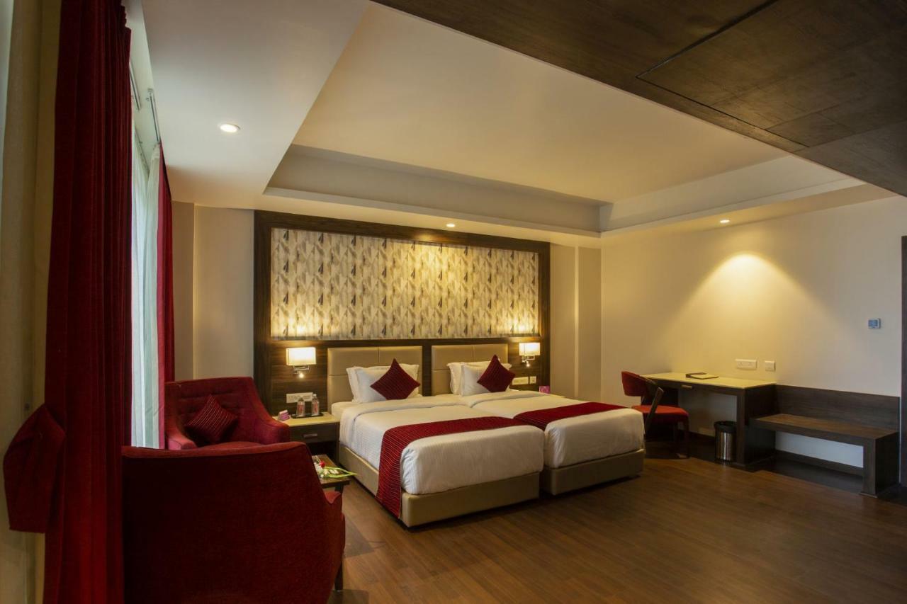Sarovar Portico, Somnath Exterior photo