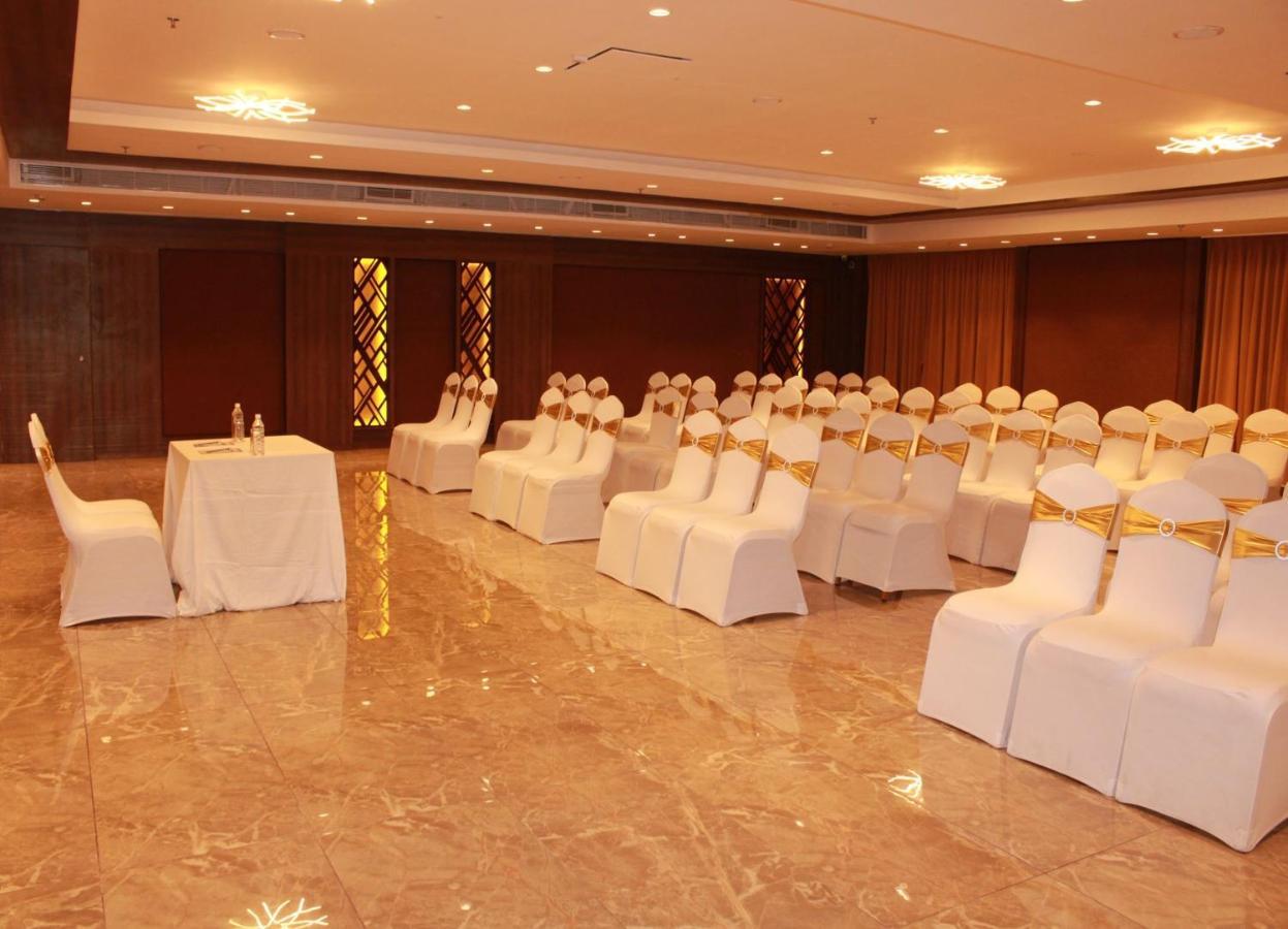 Sarovar Portico, Somnath Exterior photo